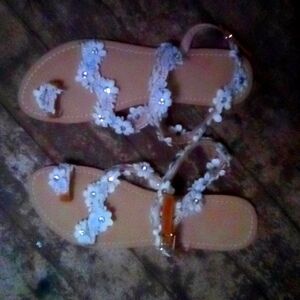 Flowered Sandals. SZ.9.5